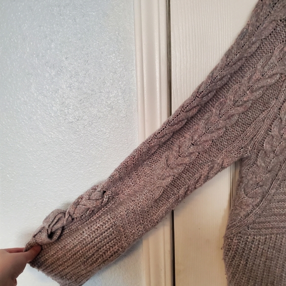 49. Express Pastel Knit Turtle Neck Sweater Lace Up Sleeve Size M - Picture 3 of 11